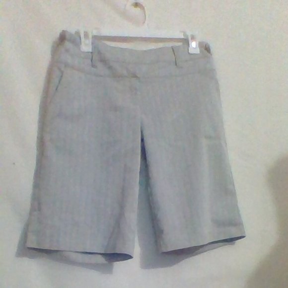 SHORTS - Picture 1 of 1